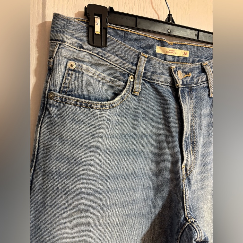 Levi’s 94 Baggy Vintage Mid Rise Straight Leg Ripped Denim Blue Jeans Size 28 - Picture 6 of 14